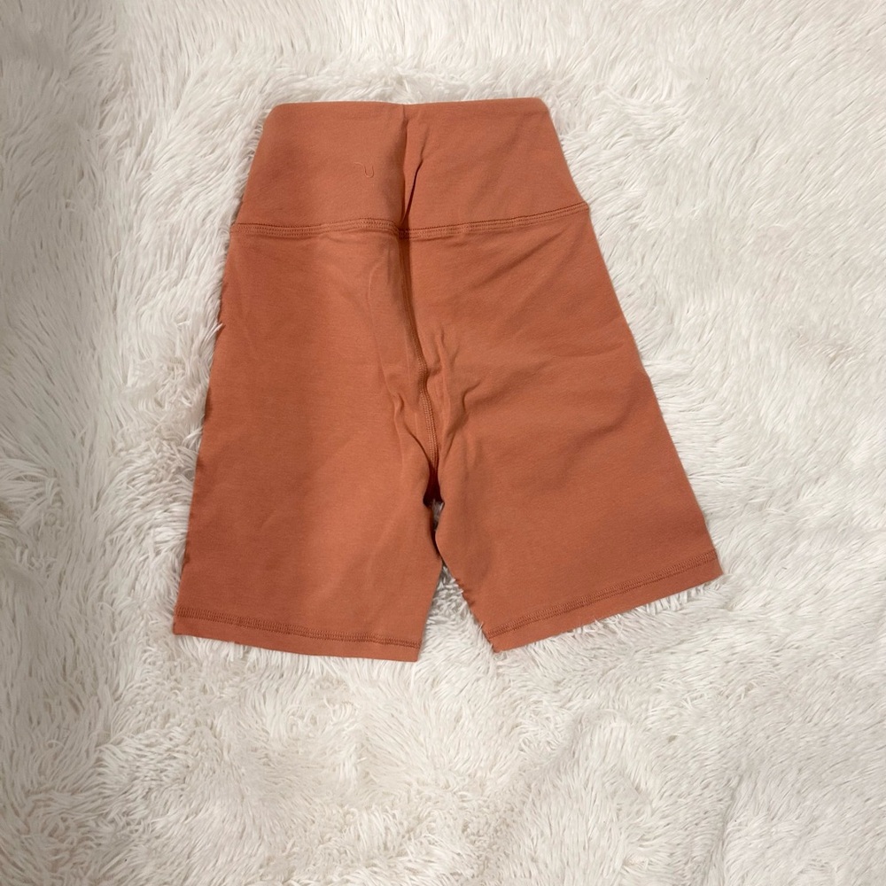 MATE the Label Women's Dusty Rose Bike Shorts - Picture 7 of 8